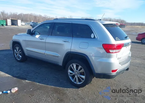 2013 Jeep Grand Cherokee Laredo z USA, uszkodzony, nr VIN 1C4RJFAG4DC568856